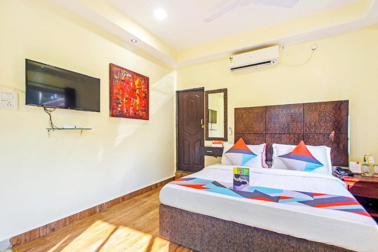 Fabexpress Golden Nest Deluxe - Nr Calangute Beach Старый Гоа Экстерьер фото