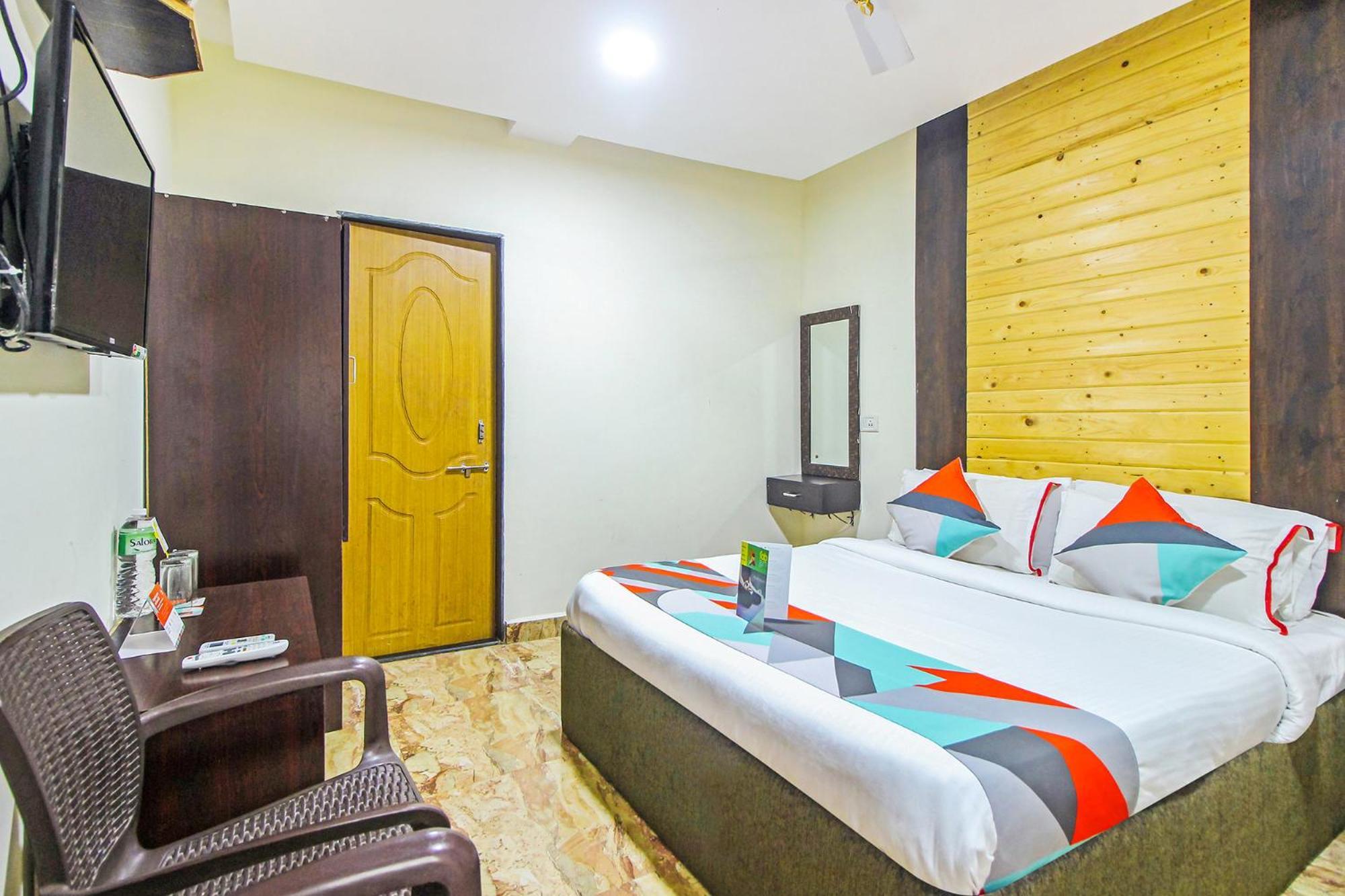 Fabexpress Golden Nest Deluxe - Nr Calangute Beach Старый Гоа Экстерьер фото
