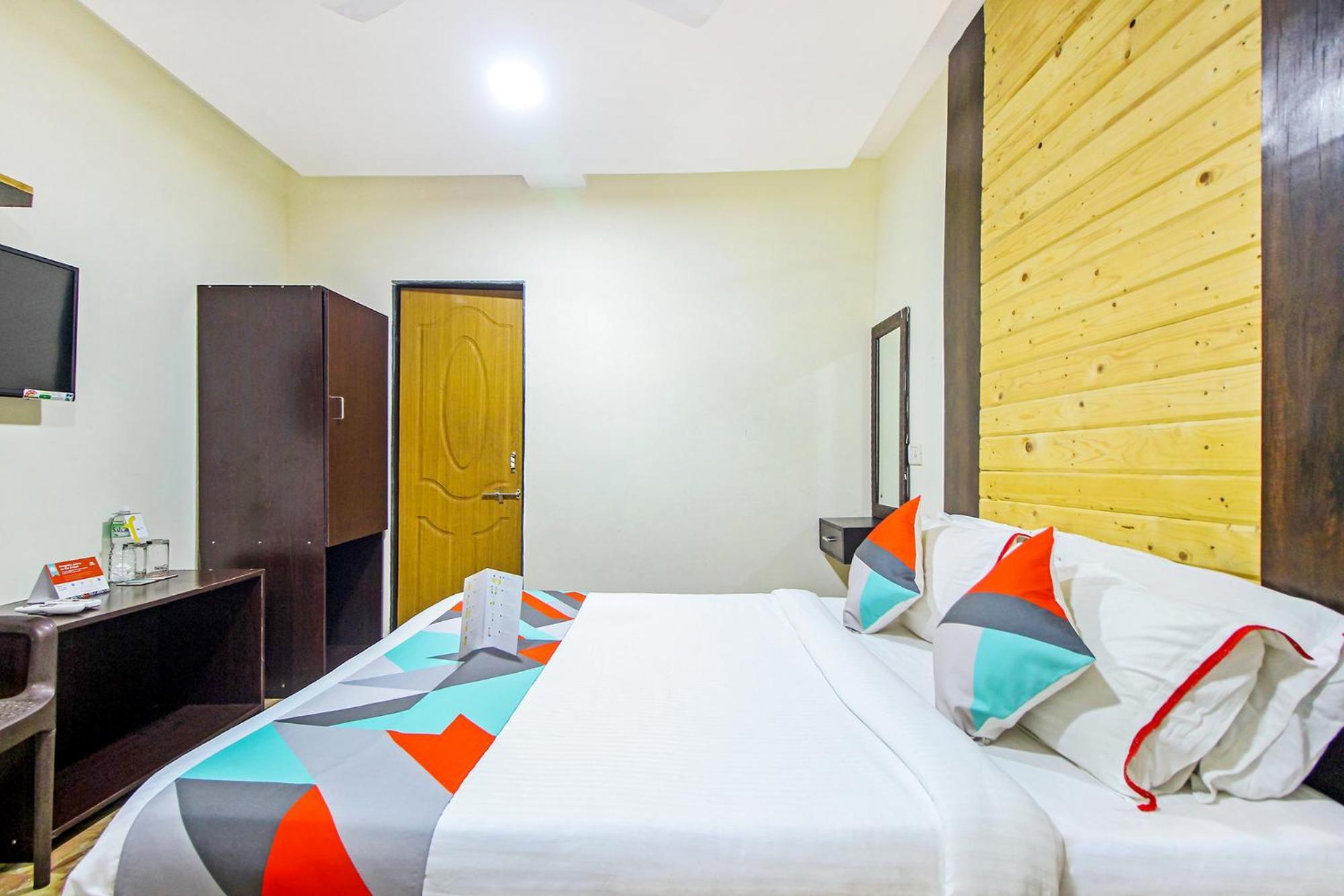 Fabexpress Golden Nest Deluxe - Nr Calangute Beach Старый Гоа Экстерьер фото
